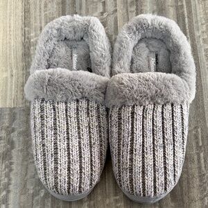 Skechers Gray Relaxed Fit Slippers